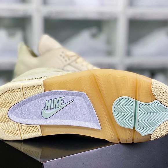 Jordan Retro 4 off white color - Picture 4 of 6
